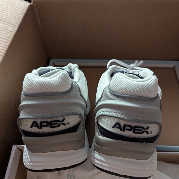 Size 9 Wide (EE) Apex XV521 Men's Boss Runner Athletic Orthotic Diabetic Shoes - Picture 3 of 5